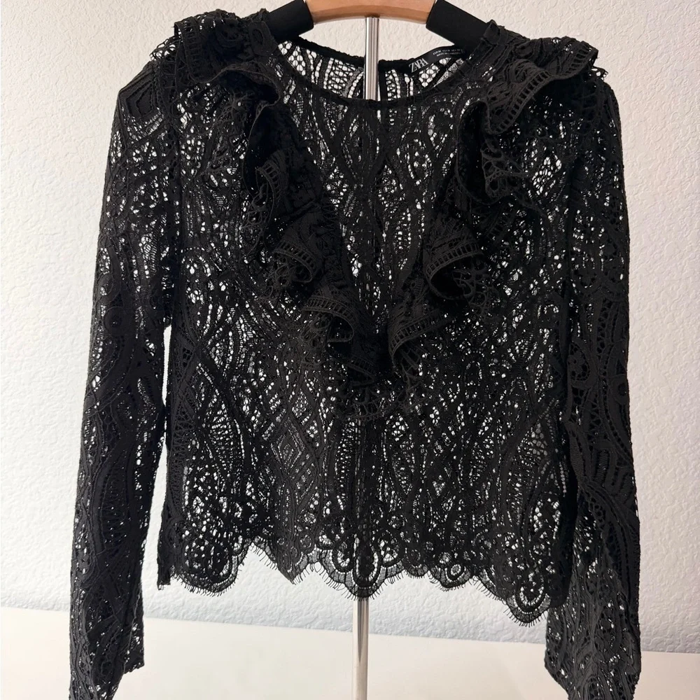 ZARA Black Lace Blouse – Romantic Gothic  ✨